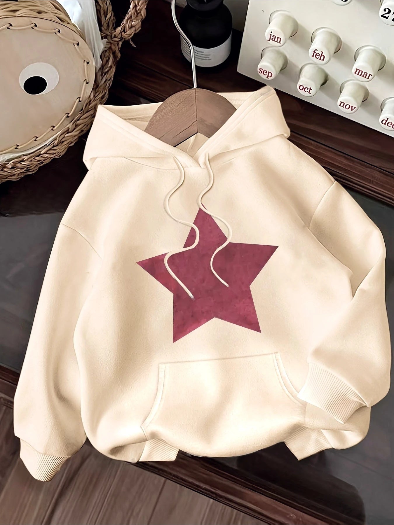 Retro Five Pointed Star Pattern Print 2025 Autumn winter Women's Hoodie Round Neck Long Sleeved Casual Women's Clothing