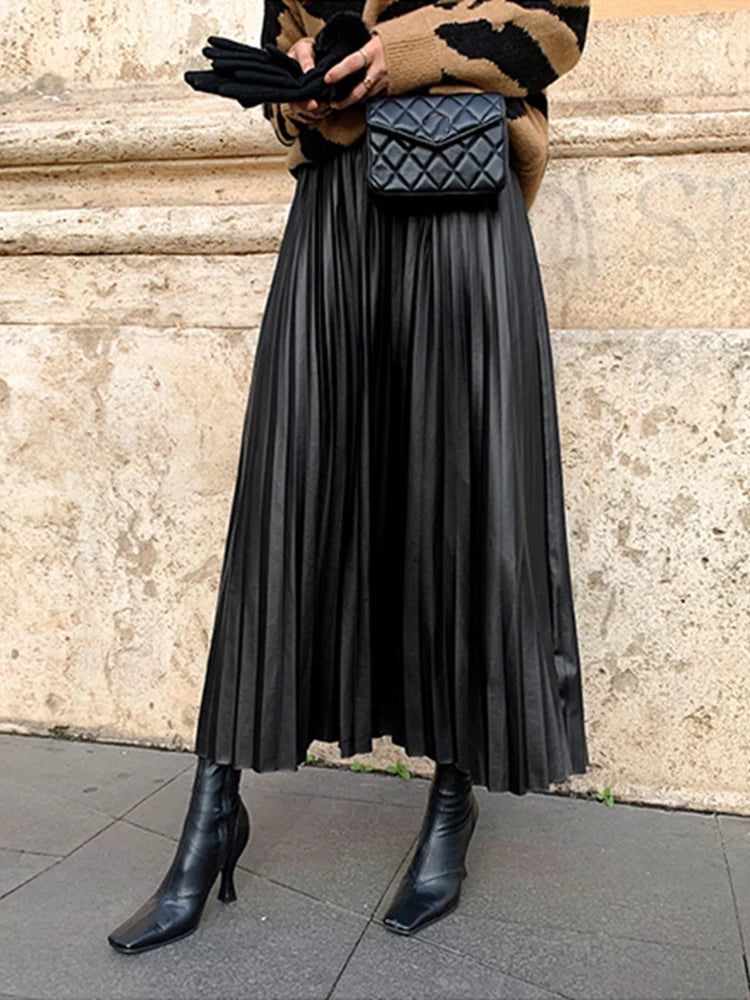 Black PU-leather Pleated Skirt New Women High Waist Fashionable All-match A-Line mi-long Skirt Female